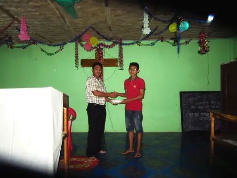 တာတိယ အောင်သူကို ဆု-ပီးနီပါရေ