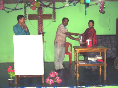 ဒုတိယ အောင်သူကို ဆု-ပီးနီပါရေ